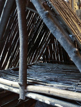 Cabane 2  détail 2 Isabelle Kessedjian 1er mars 2010  rogné